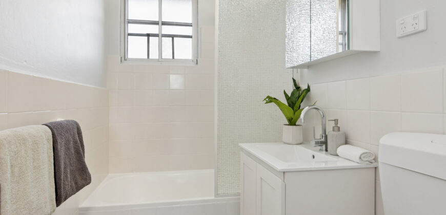 Sold By Sandy Shi and Kelly Choi of “Maison Bridge Property”