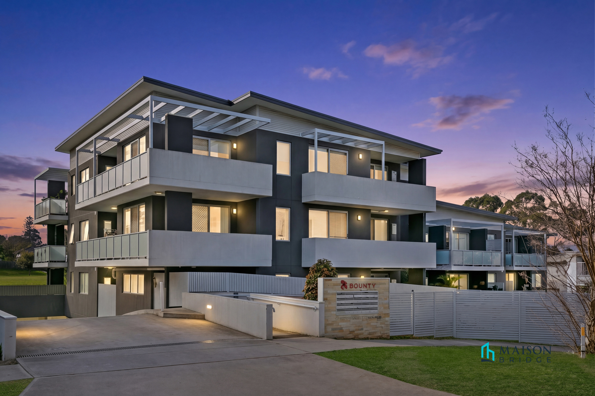 Under Contract (Inspection Cancelled)