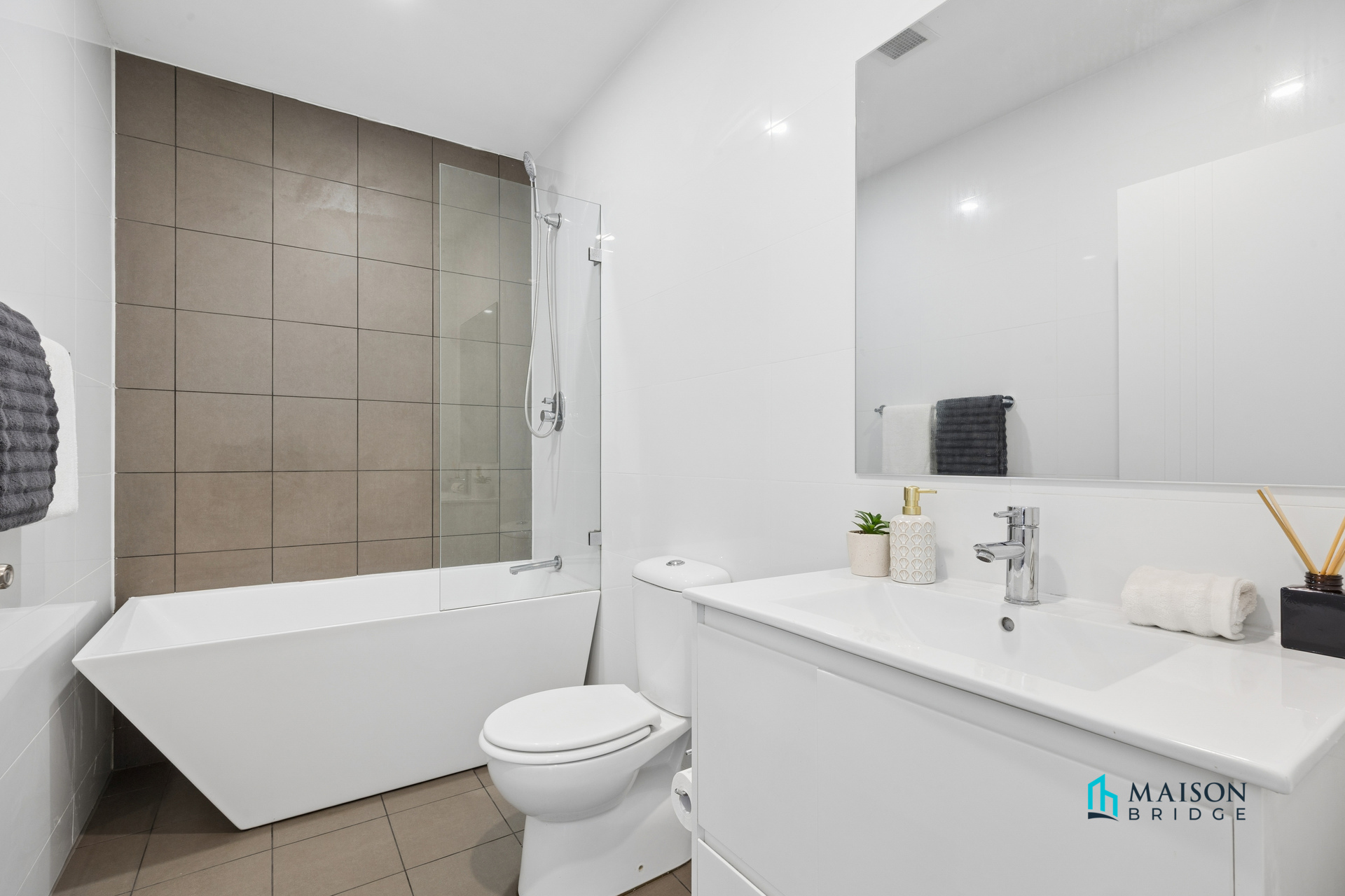 Under Contract (Inspection Cancelled)