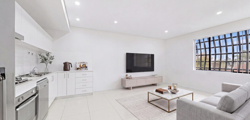 Oversized Entertainer with an Exceptional Outdoor Lifestyle