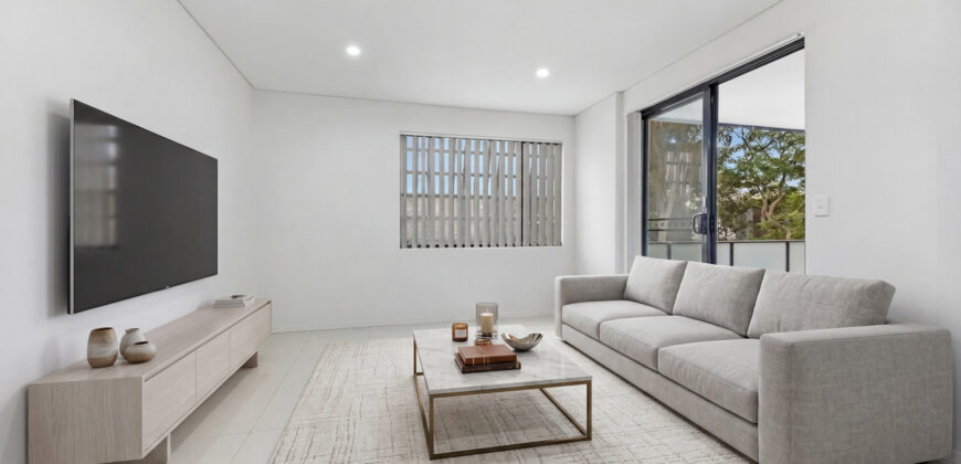 Oversized Entertainer with an Exceptional Outdoor Lifestyle