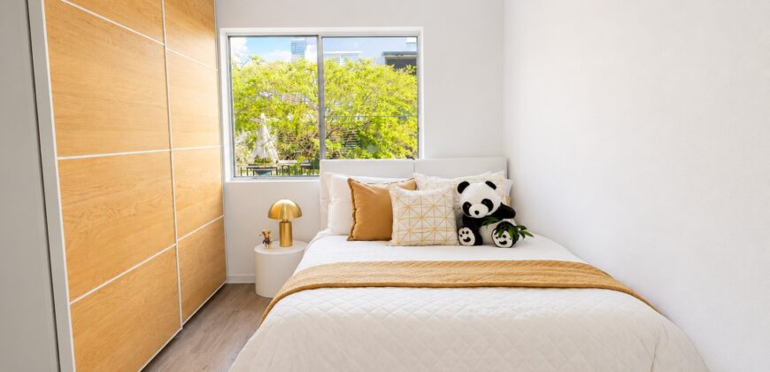 Freshly Renovated North-Facing Unit in Prized Riverside Location