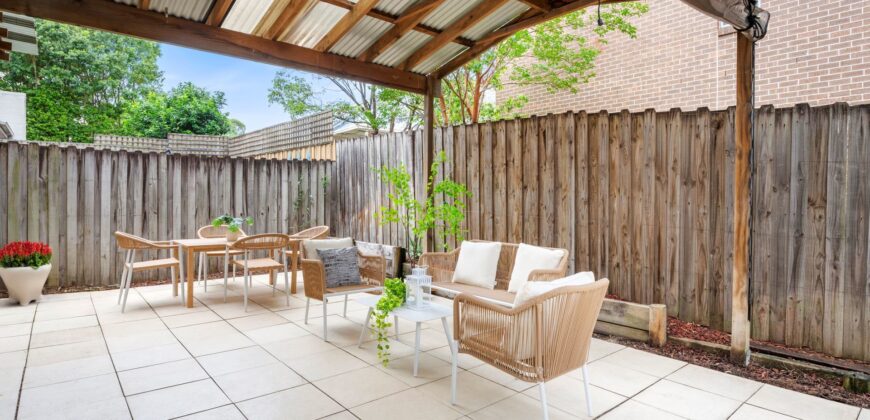 Oversized Family Townhouse with Multiple Living Areas & Private Courtyard