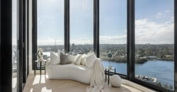 North Aspect Luxury with Panoramic Water & CBD Views