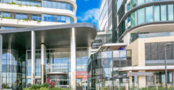 North Aspect Luxury with Panoramic Water & CBD Views