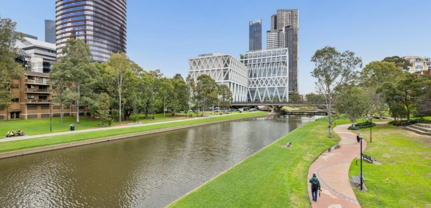 Full Brick North-Facing Unit in Prized Riverside Location