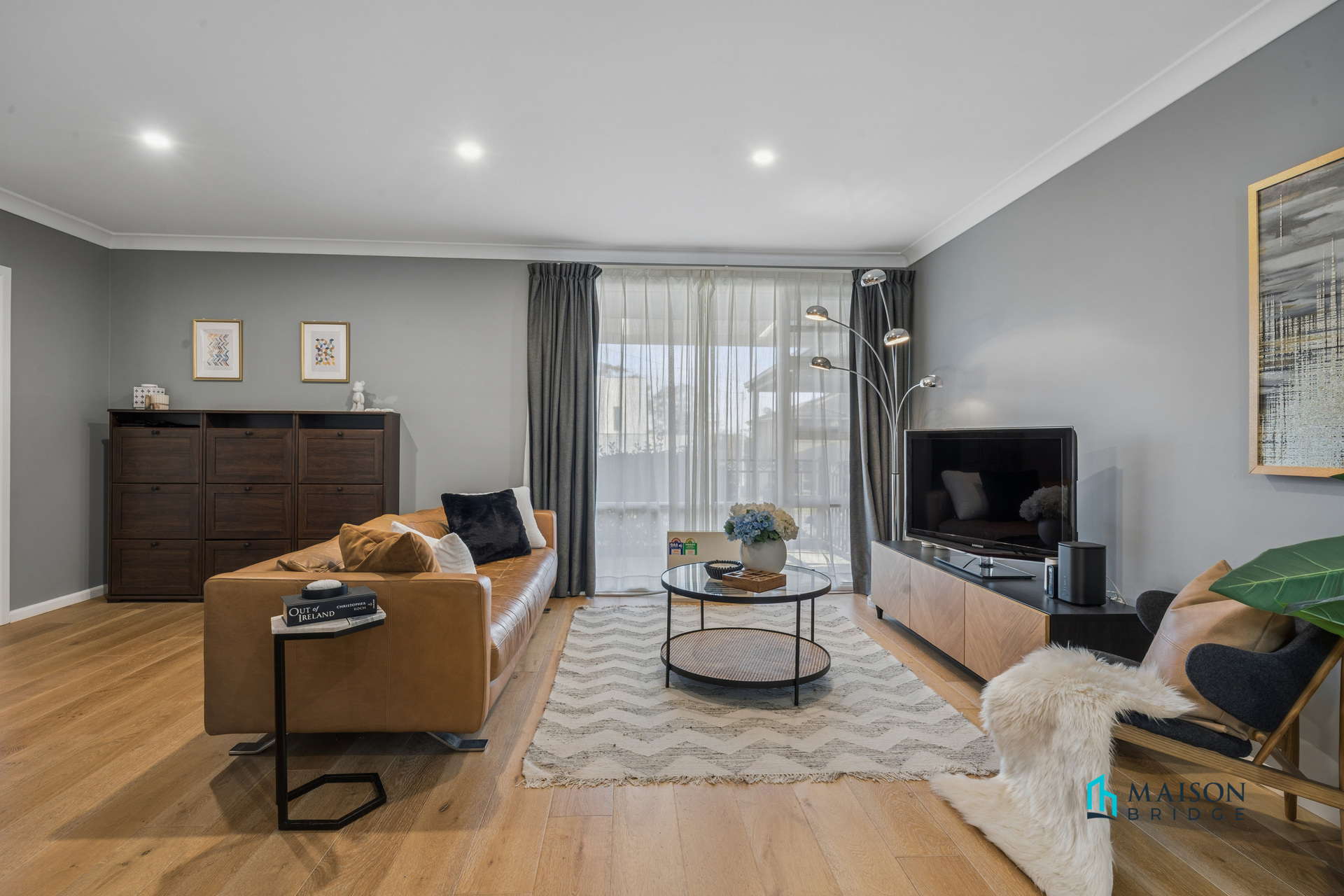 Exceptional Family Entertainer on 923sqm in a Tightly Held Pocket