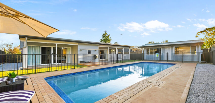 Exceptional Family Entertainer on 909sqm in a Tightly Held Pocket