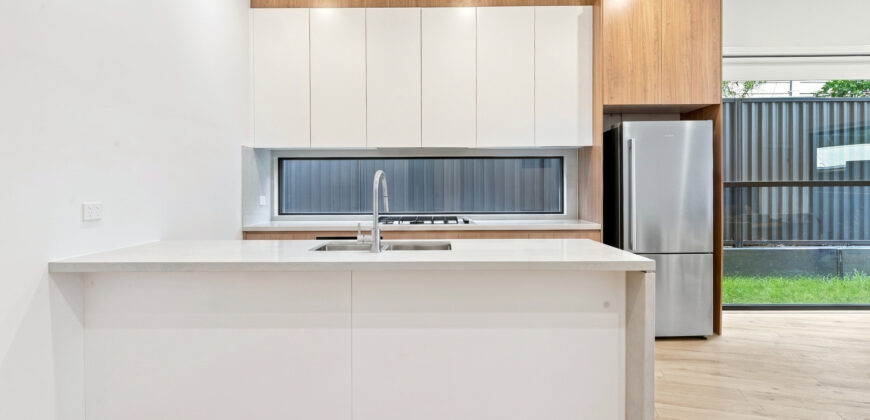 Luxurious 4 Bedroom Terrace Home, Tranquil & Convenient Position