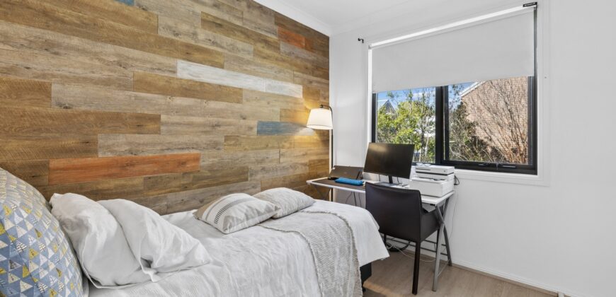 Sold By Sandy Shi & Kelly Choi of “Maison Bridge Property”