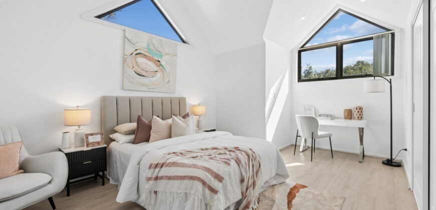 Sold By Sandy Shi & Kelly Choi of “Maison Bridge Property”