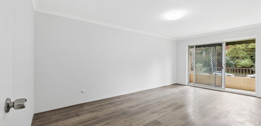 Full Brick North-Facing Unit in Prized Riverside Location