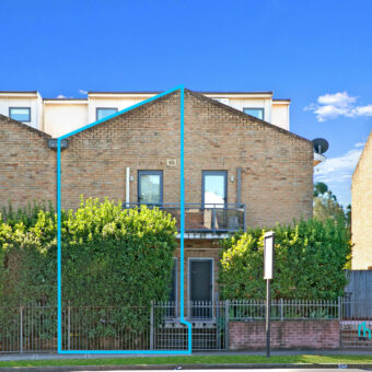 Sold By Alex Cheng from “Maison Bridge Property”
