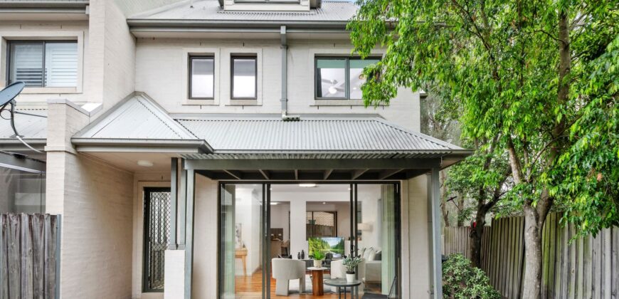 Sold By Sandy Shi & Kelly Choi of “Maison Bridge Property”