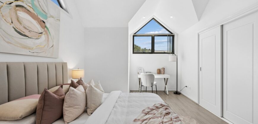 Sold By Sandy Shi & Kelly Choi of “Maison Bridge Property”