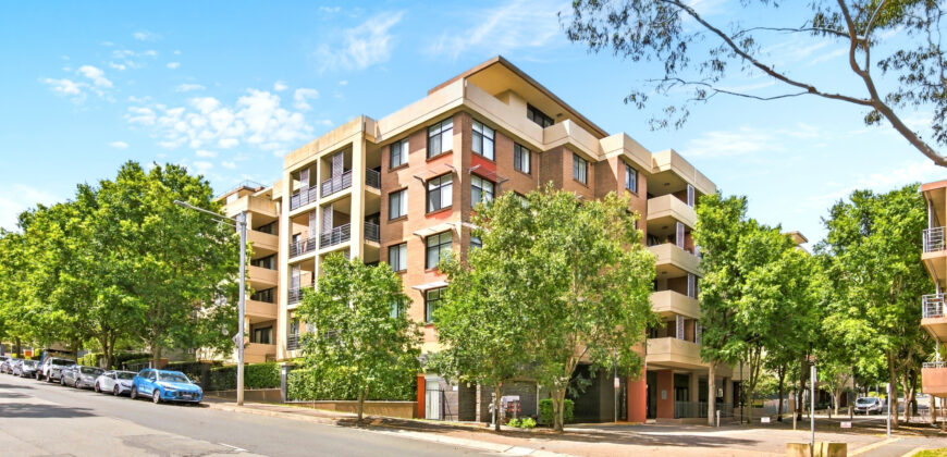 Solid Double Brick Living with Bay Outlooks