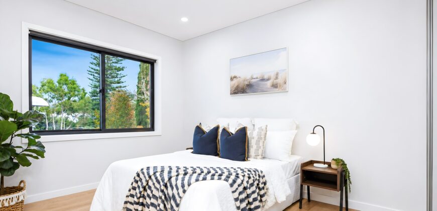 Near New Modern Townhouse – Carlingford West Public Catchment