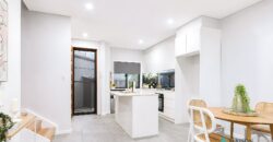 Near New Modern Townhouse – Carlingford West Public Catchment